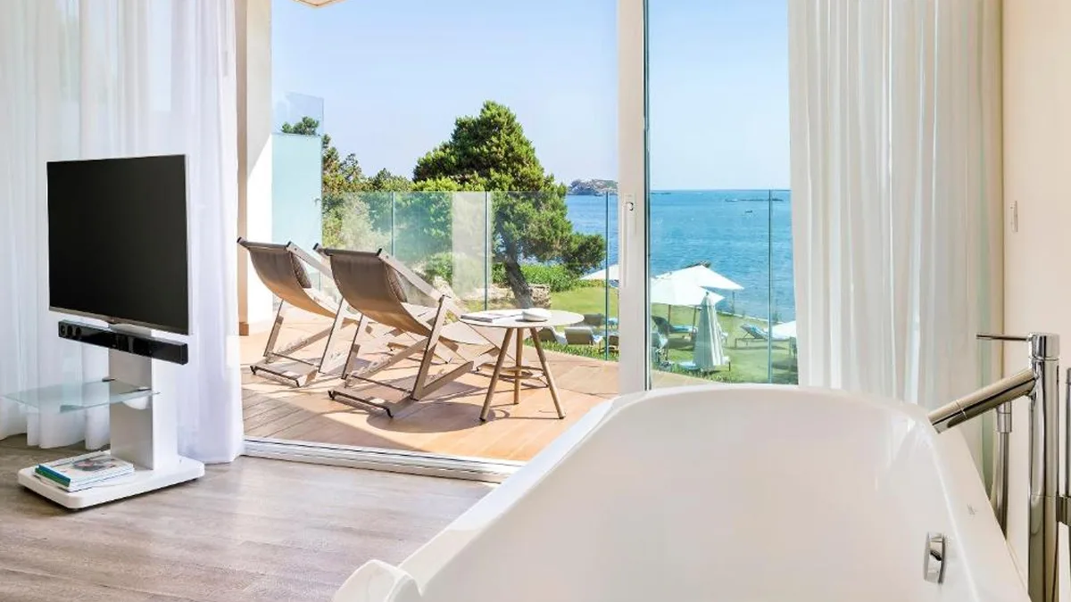hoteles con vista al mar en Ibiza